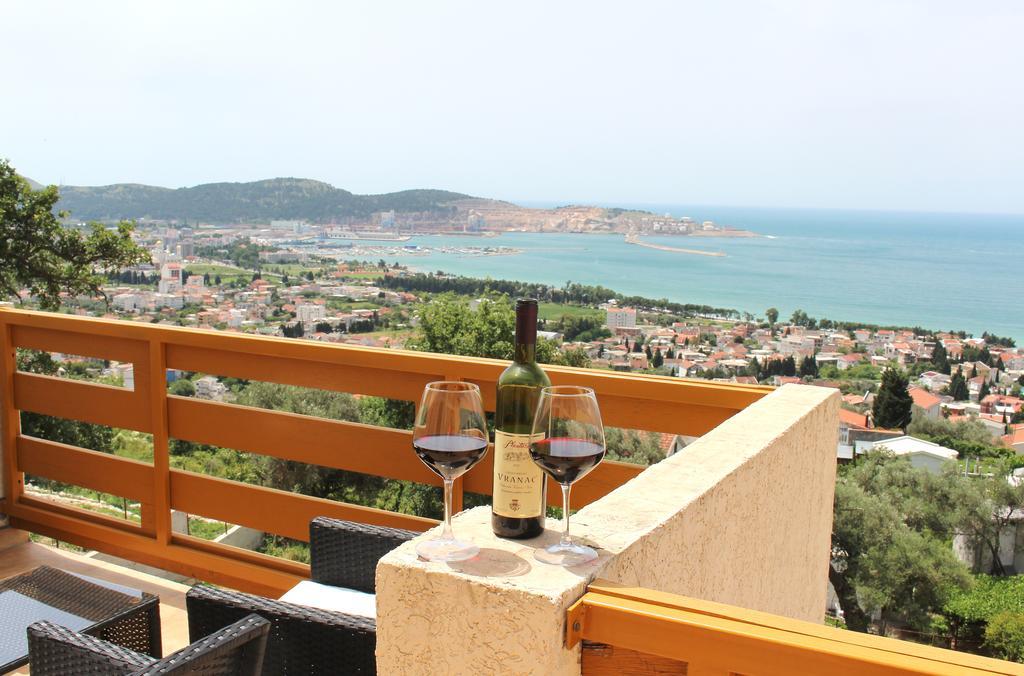 Berg Apartments Bar Extérieur photo